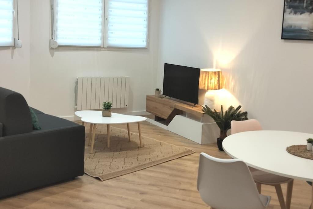L'Escale Balzac Apartment วีเลอร์บาน ภายนอก รูปภาพ